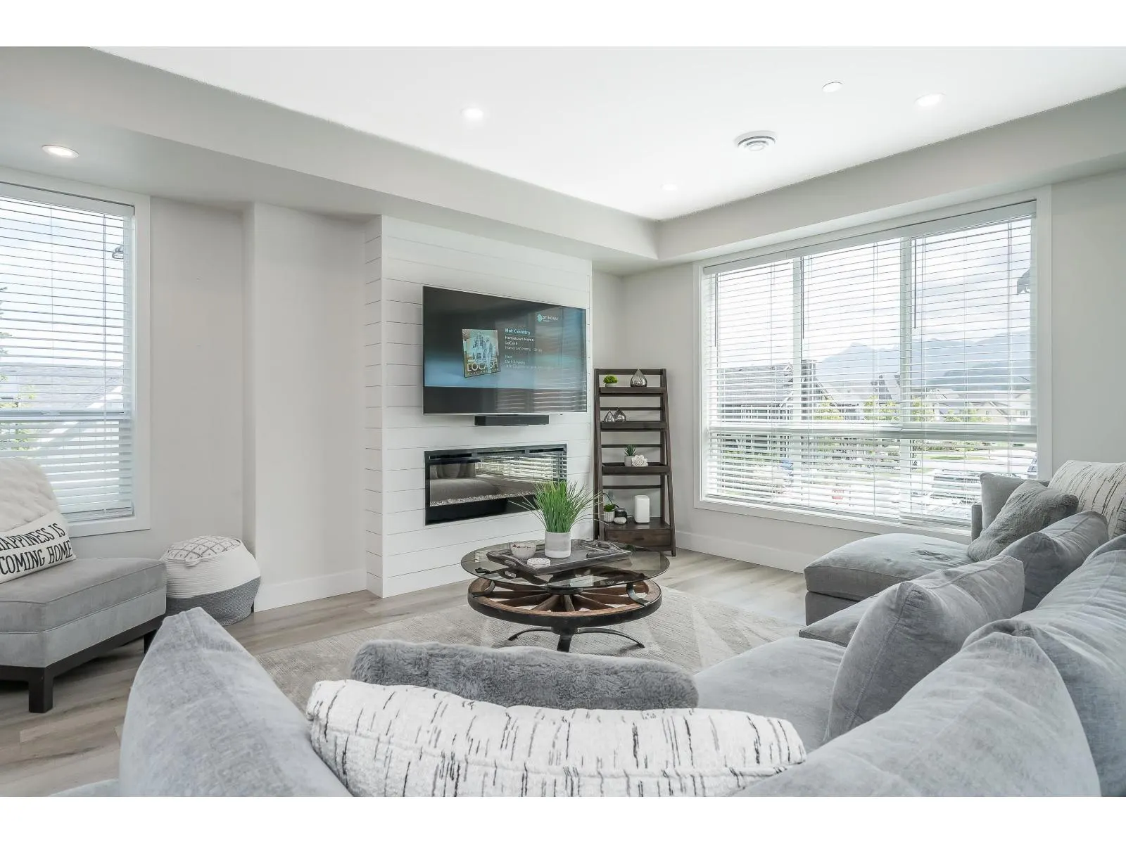 159 46211 PROMONTORY ROAD|Sardis South