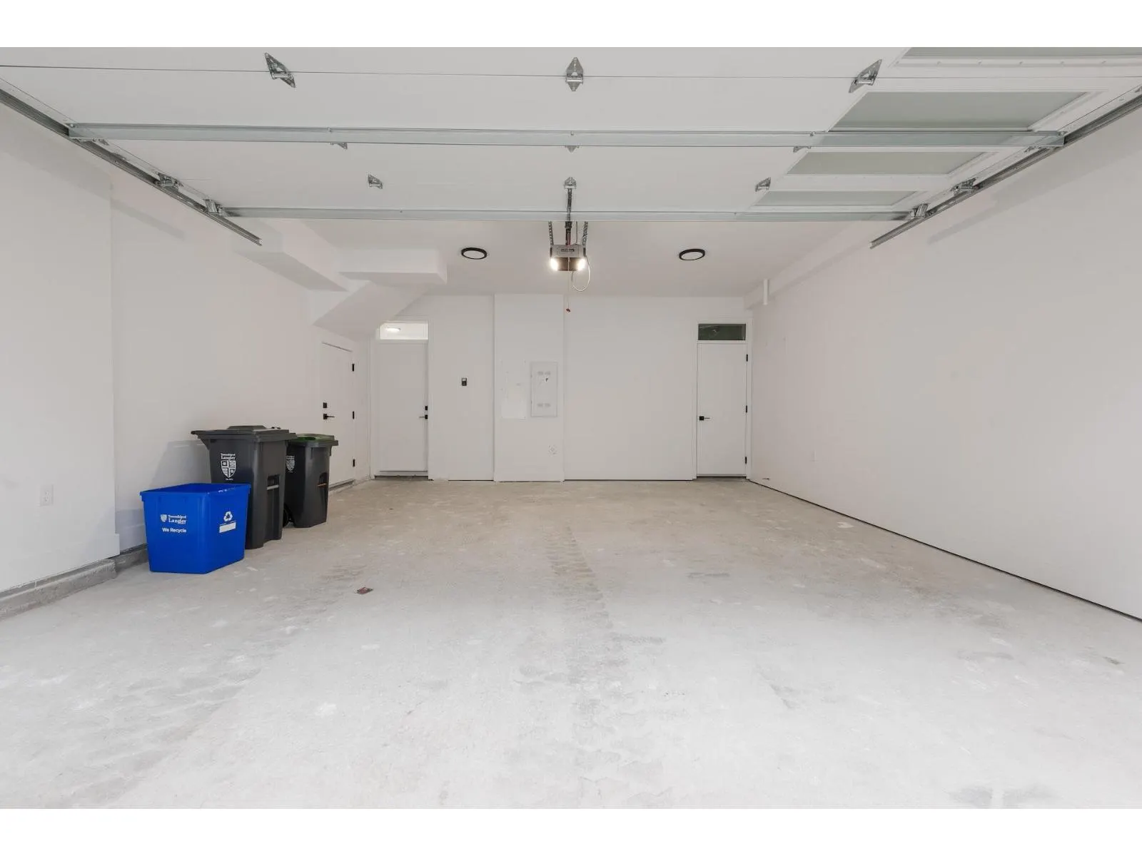 43 20763 76 AVENUE