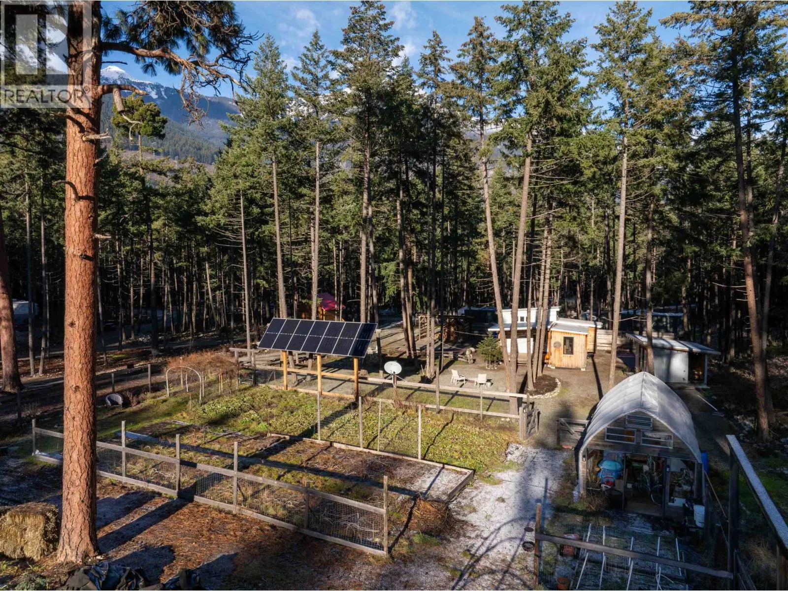 6 9866 PEMBERTON PORTAGE ROAD