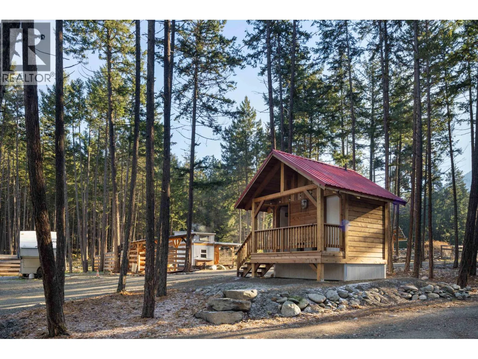 6 9866 PEMBERTON PORTAGE ROAD