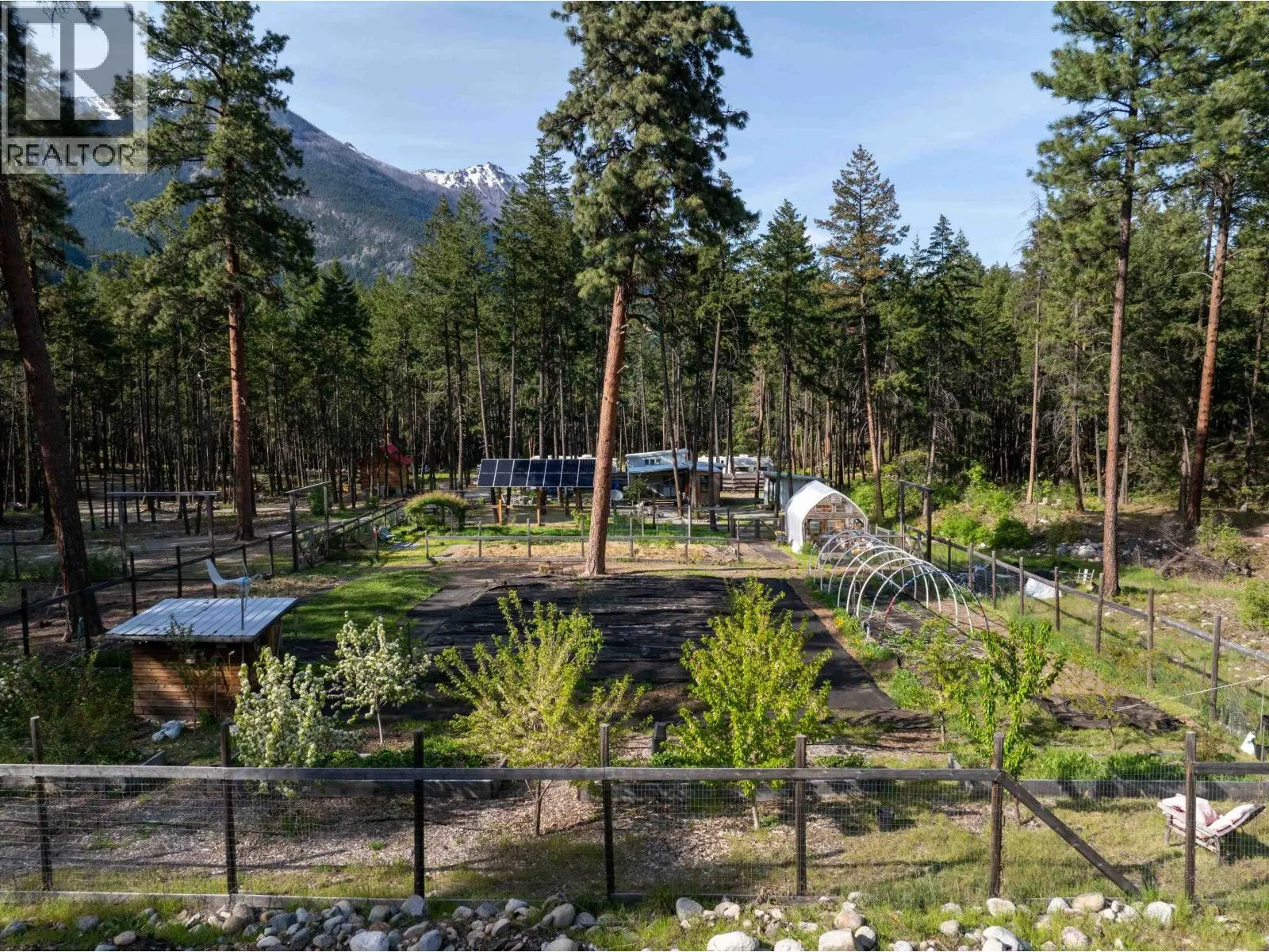 6 9866 PEMBERTON PORTAGE ROAD