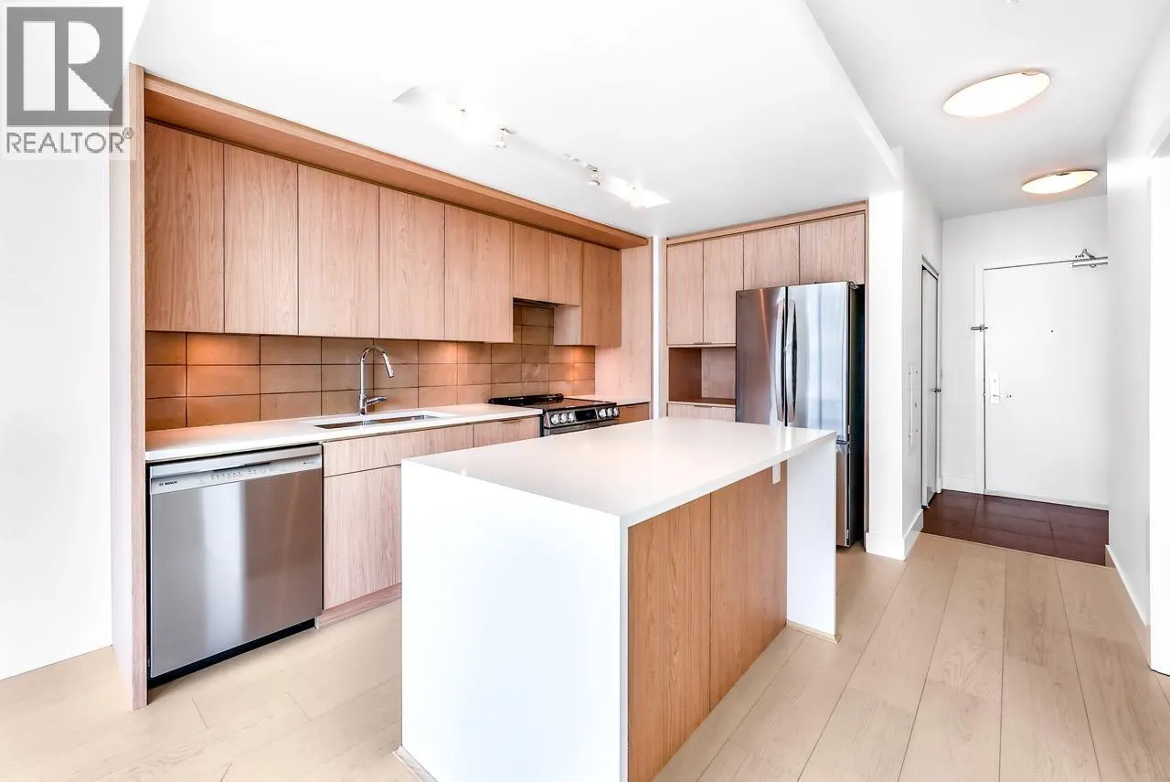 1406 1320 CHESTERFIELD AVENUE