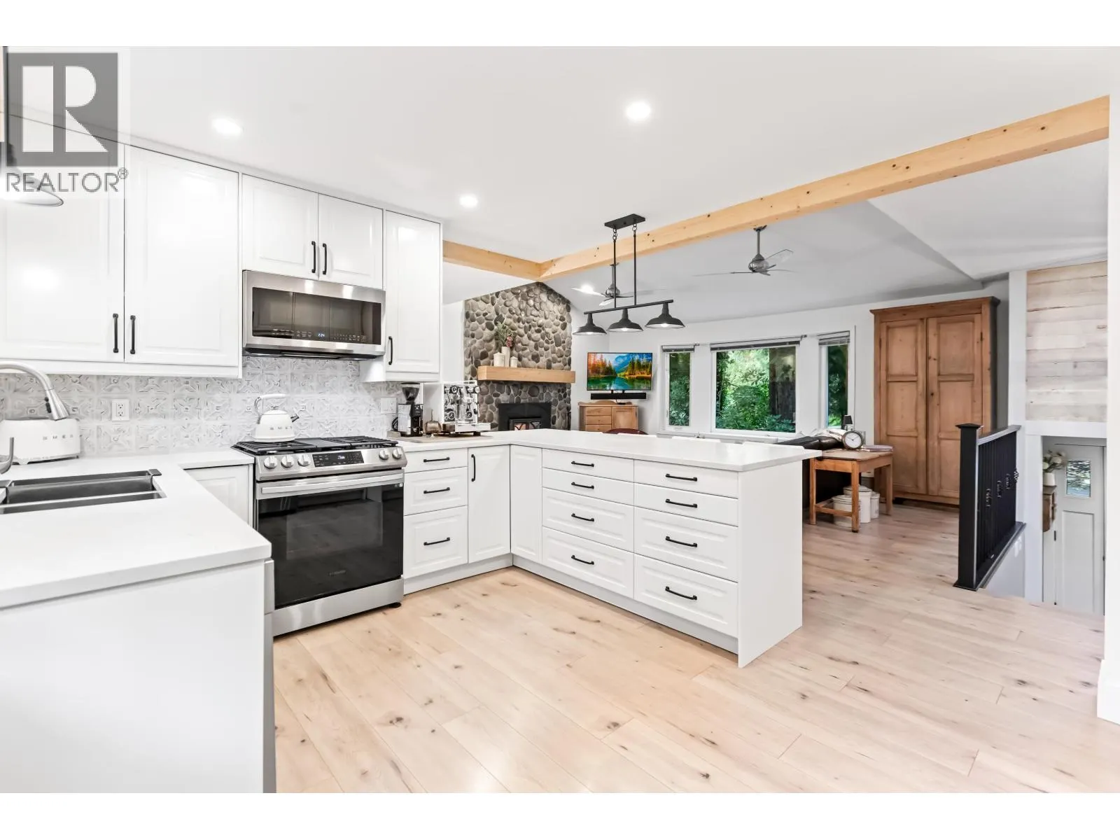 26030 103 AVENUE