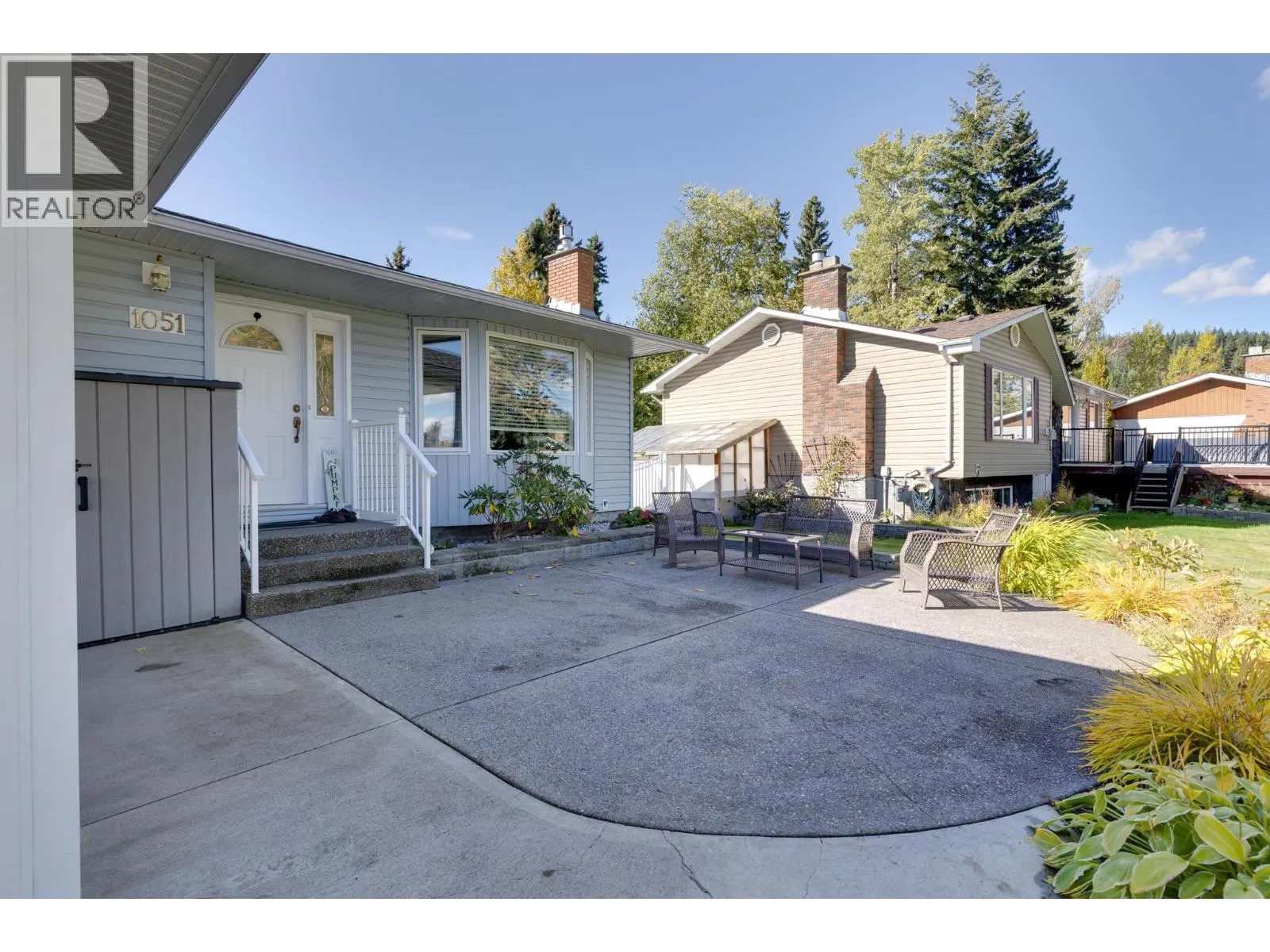 1051 NELSON CRESCENT