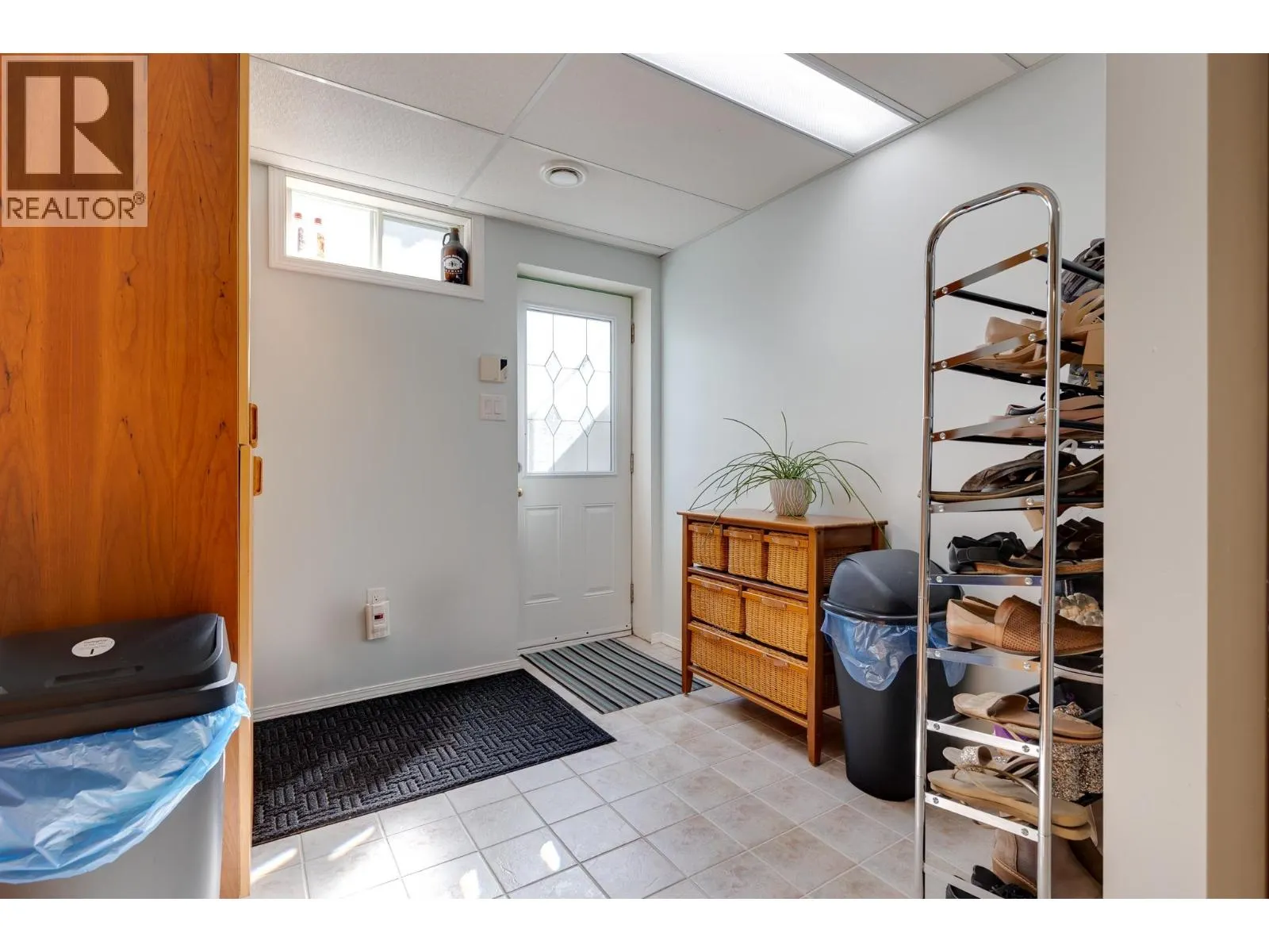 1051 NELSON CRESCENT