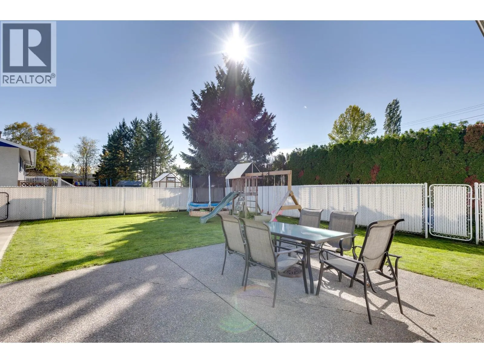 1051 NELSON CRESCENT