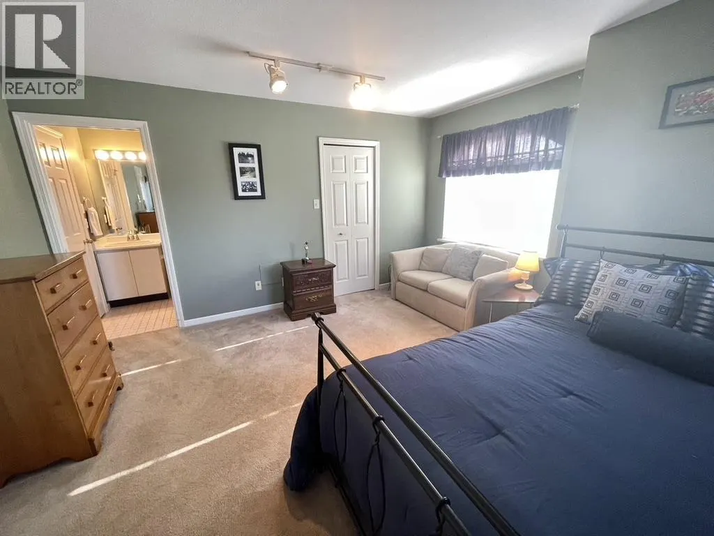 8 6031 FRANCIS ROAD