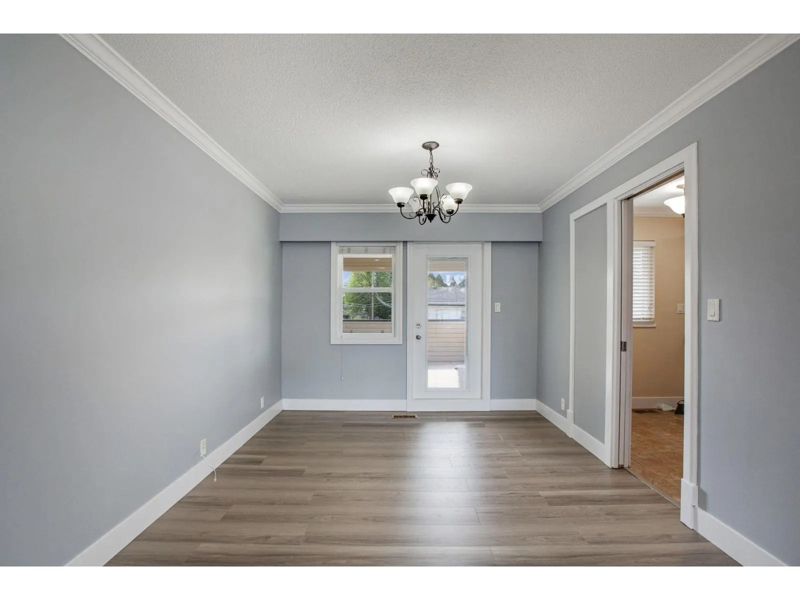 Basement 11778 73 AVENUE