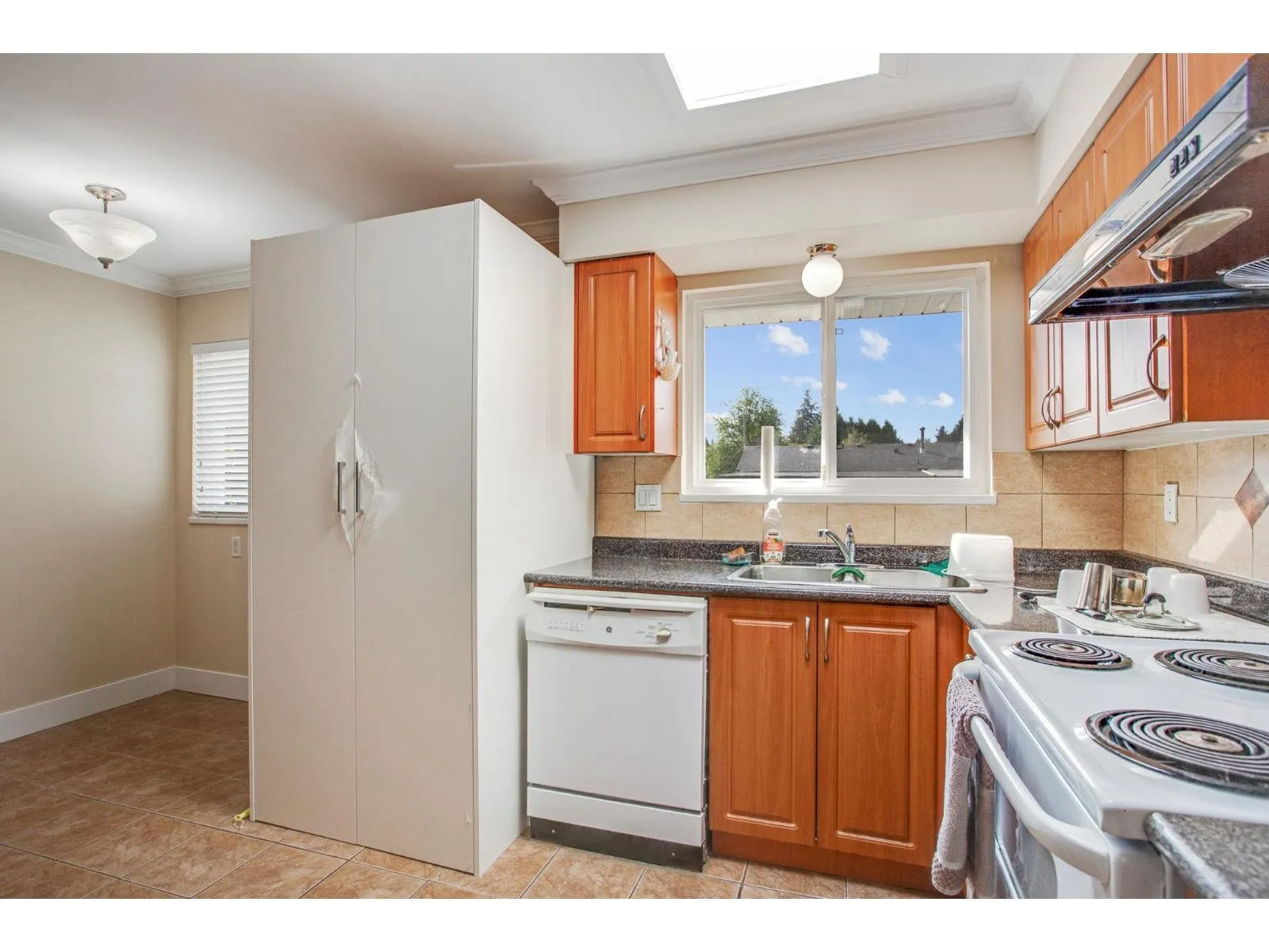 Basement 11778 73 AVENUE