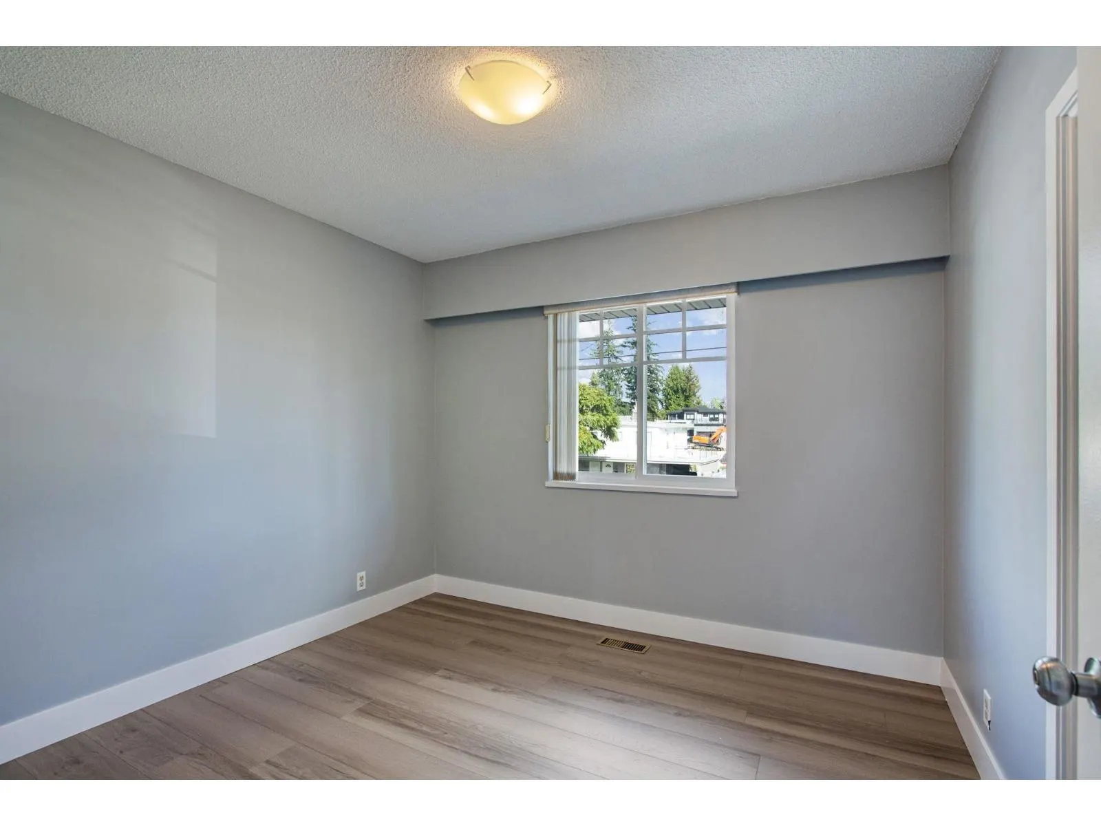 Basement 11778 73 AVENUE