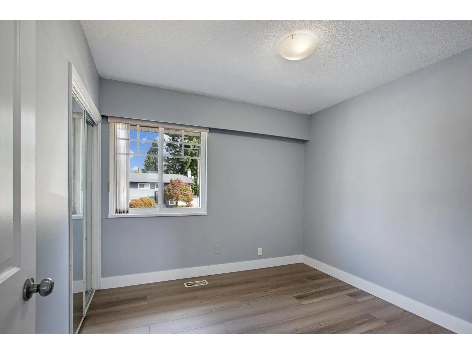 Basement 11778 73 AVENUE