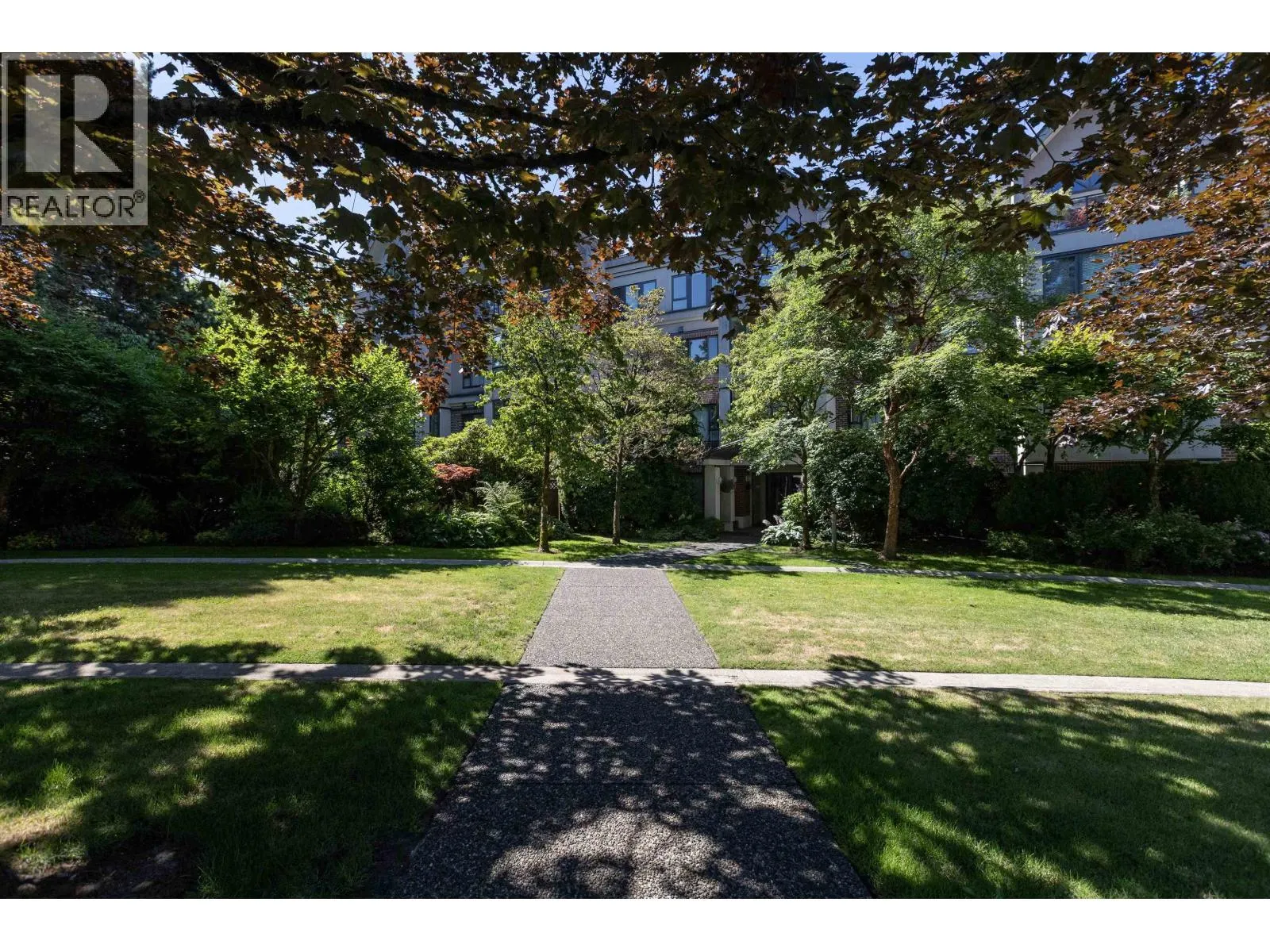 PH 413 175 E 10TH STREET