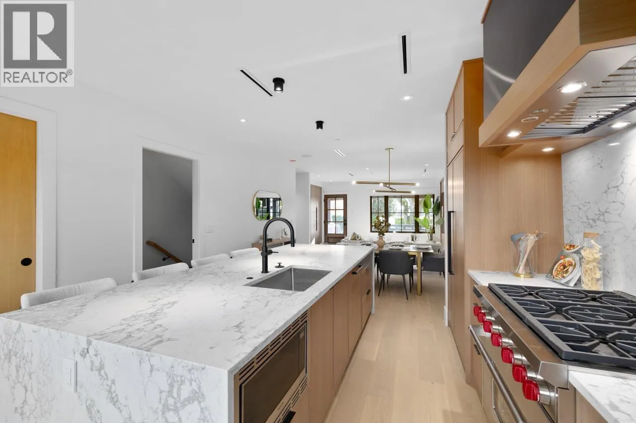 2505 W 37TH AVENUE