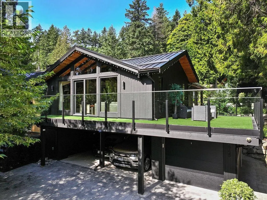 4645 CAULFEILD DRIVE