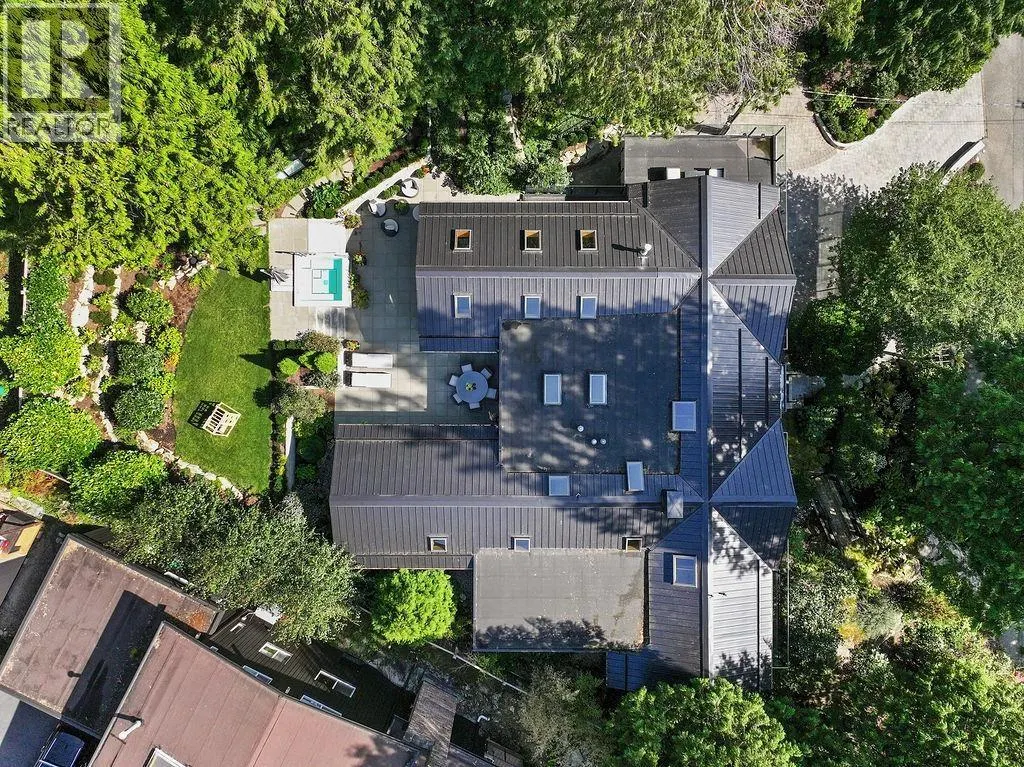 4645 CAULFEILD DRIVE