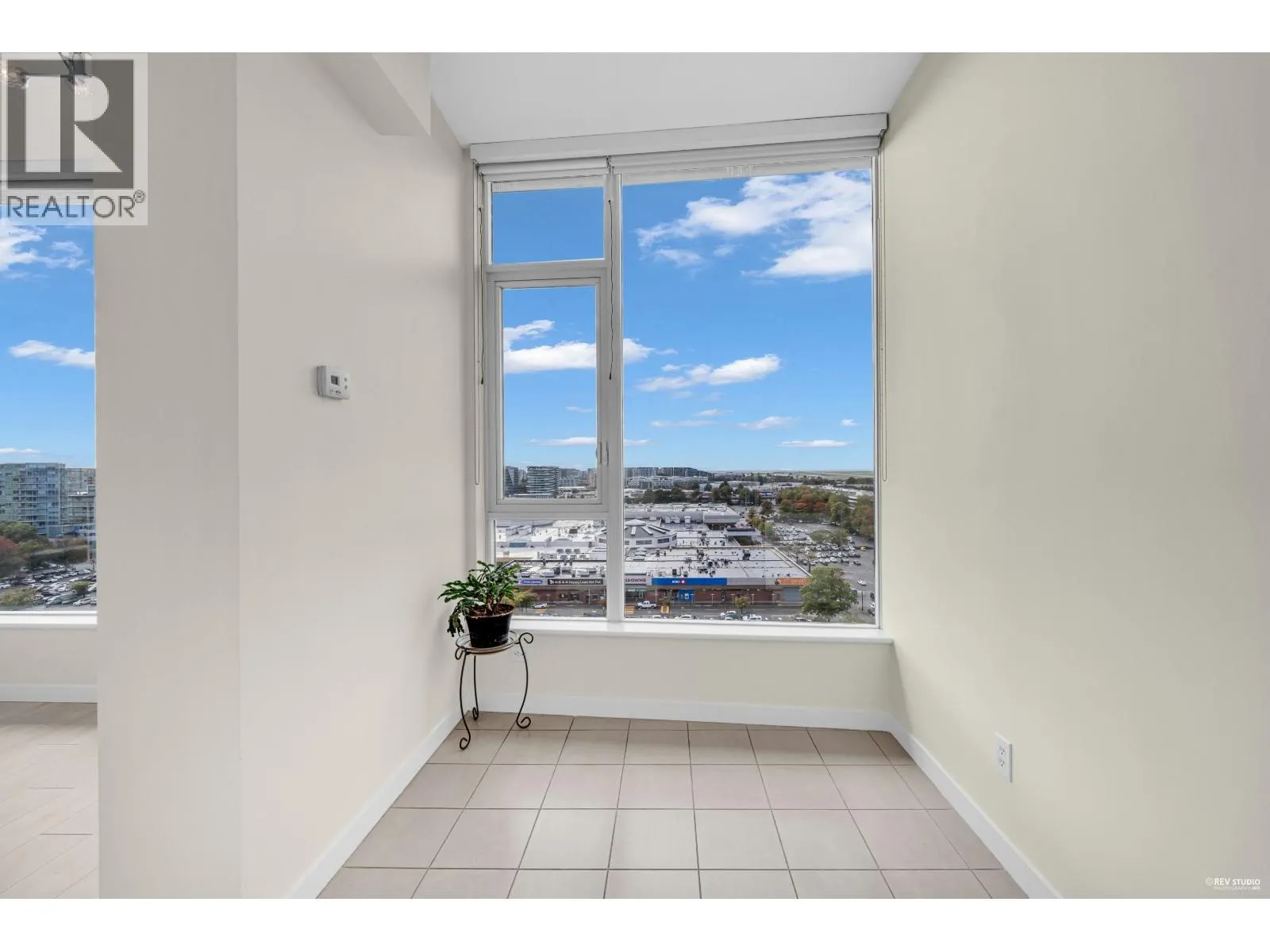 1905 5088 KWANTLEN STREET