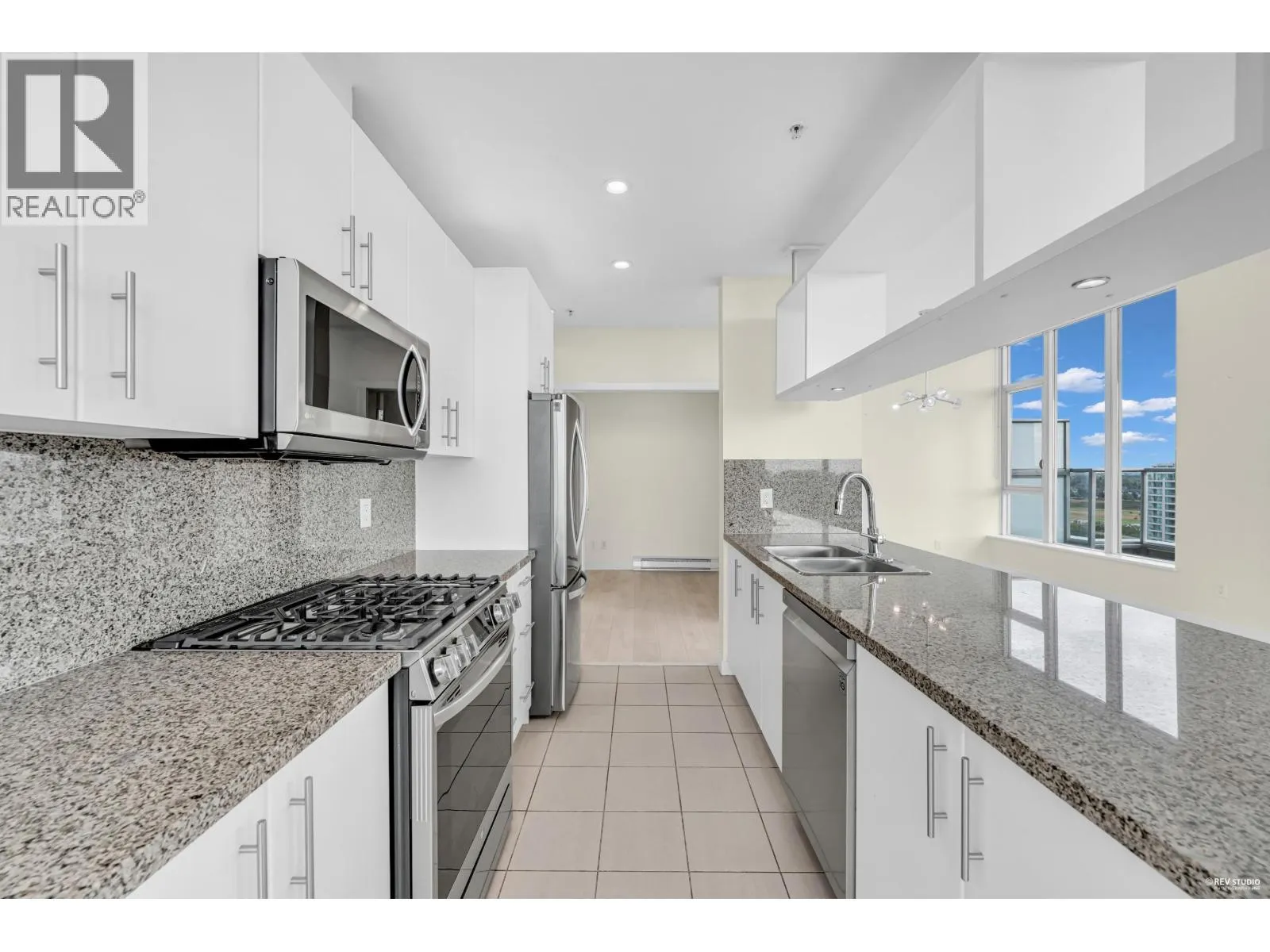 1905 5088 KWANTLEN STREET