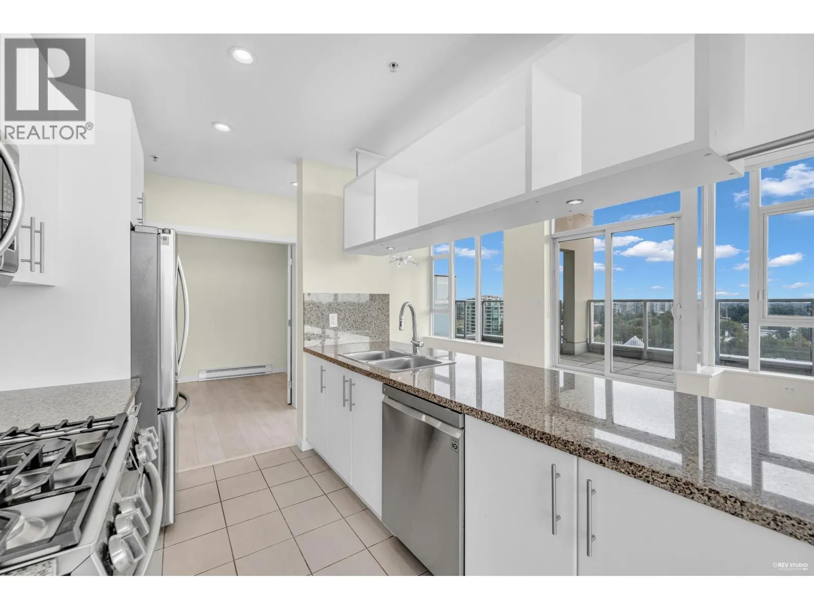 1905 5088 KWANTLEN STREET