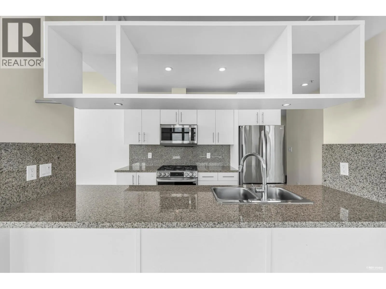 1905 5088 KWANTLEN STREET