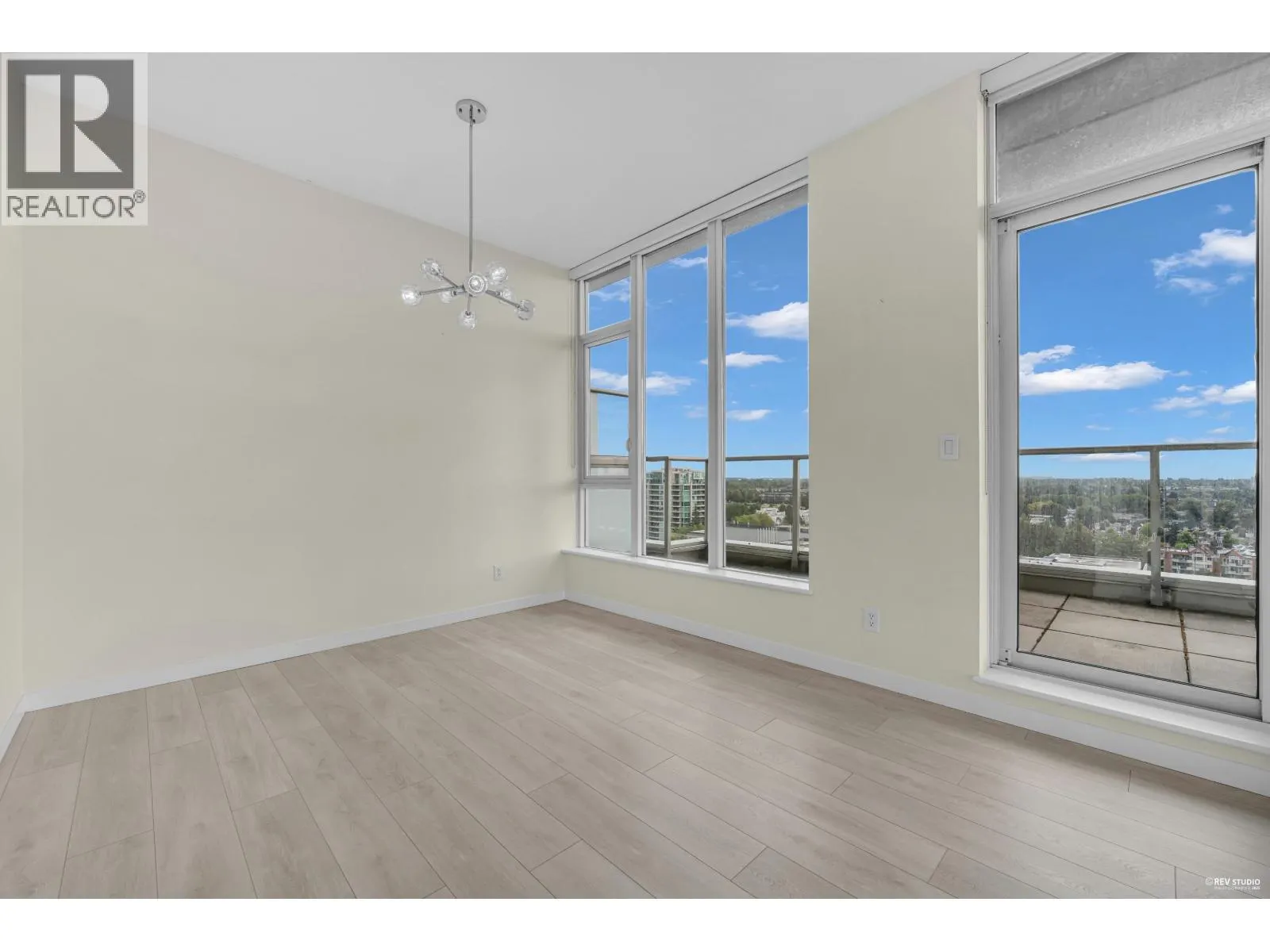 1905 5088 KWANTLEN STREET