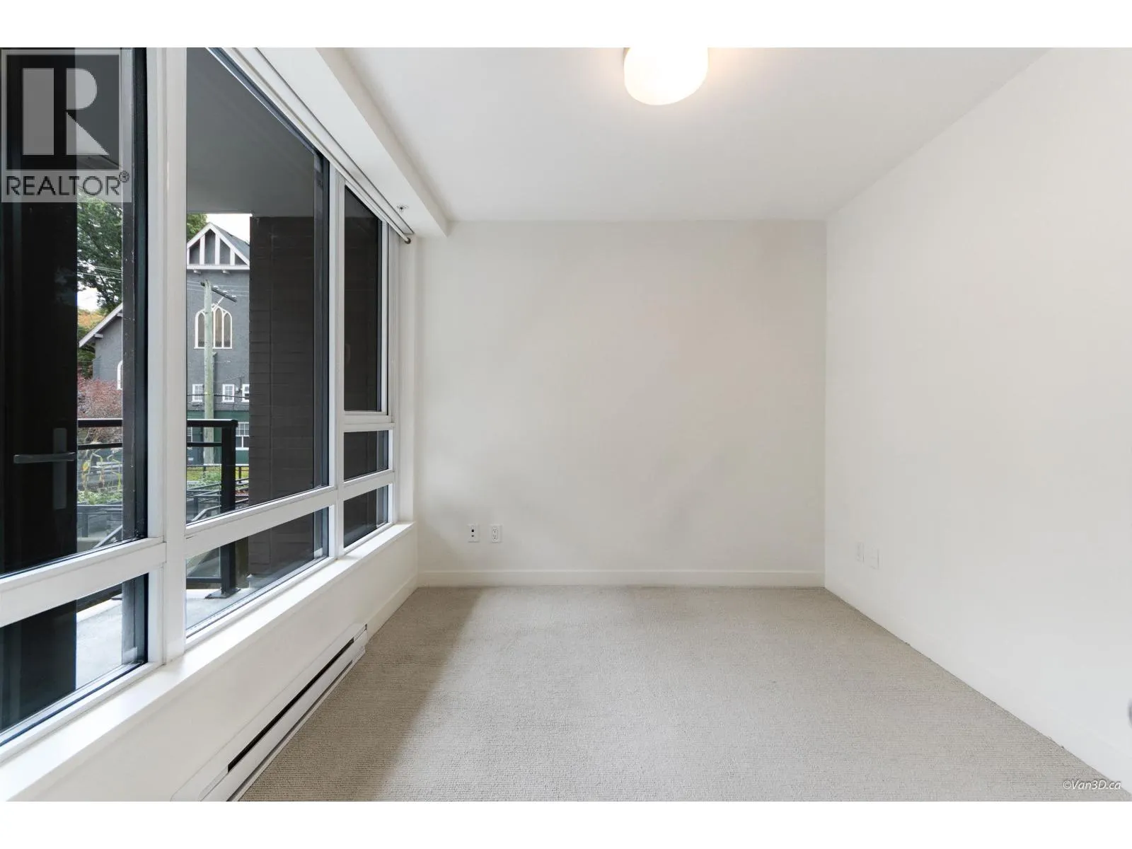 3xx 238 W BROADWAY