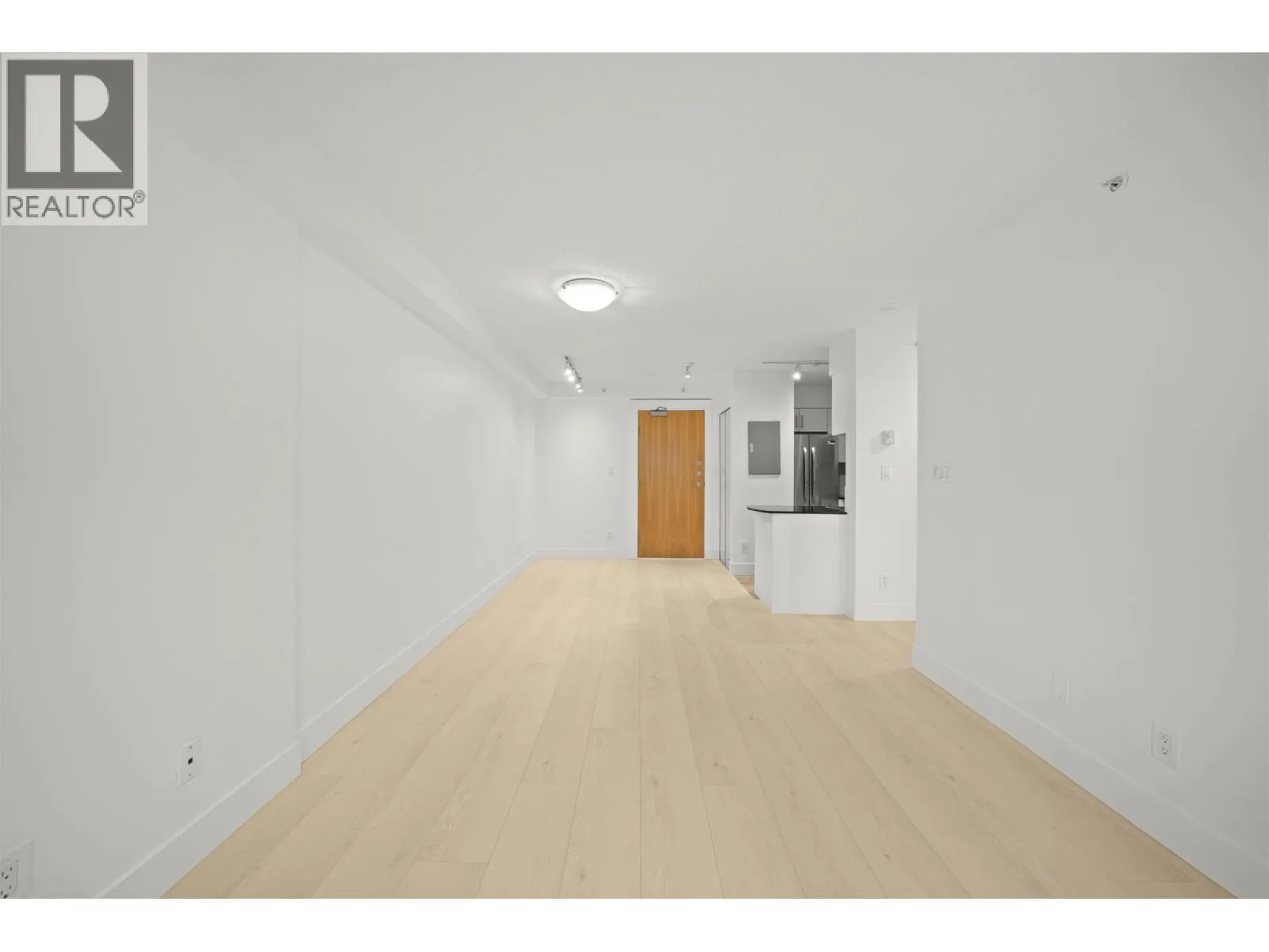 2501 63 KEEFER PLACE