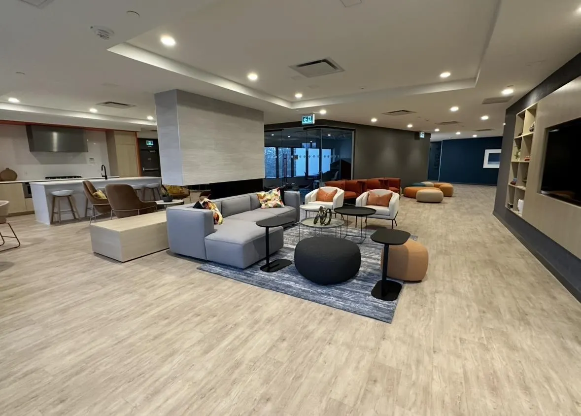 2403 13428 105 AVENUE