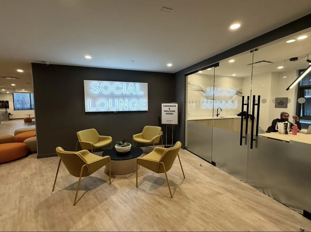 2403 13428 105 AVENUE