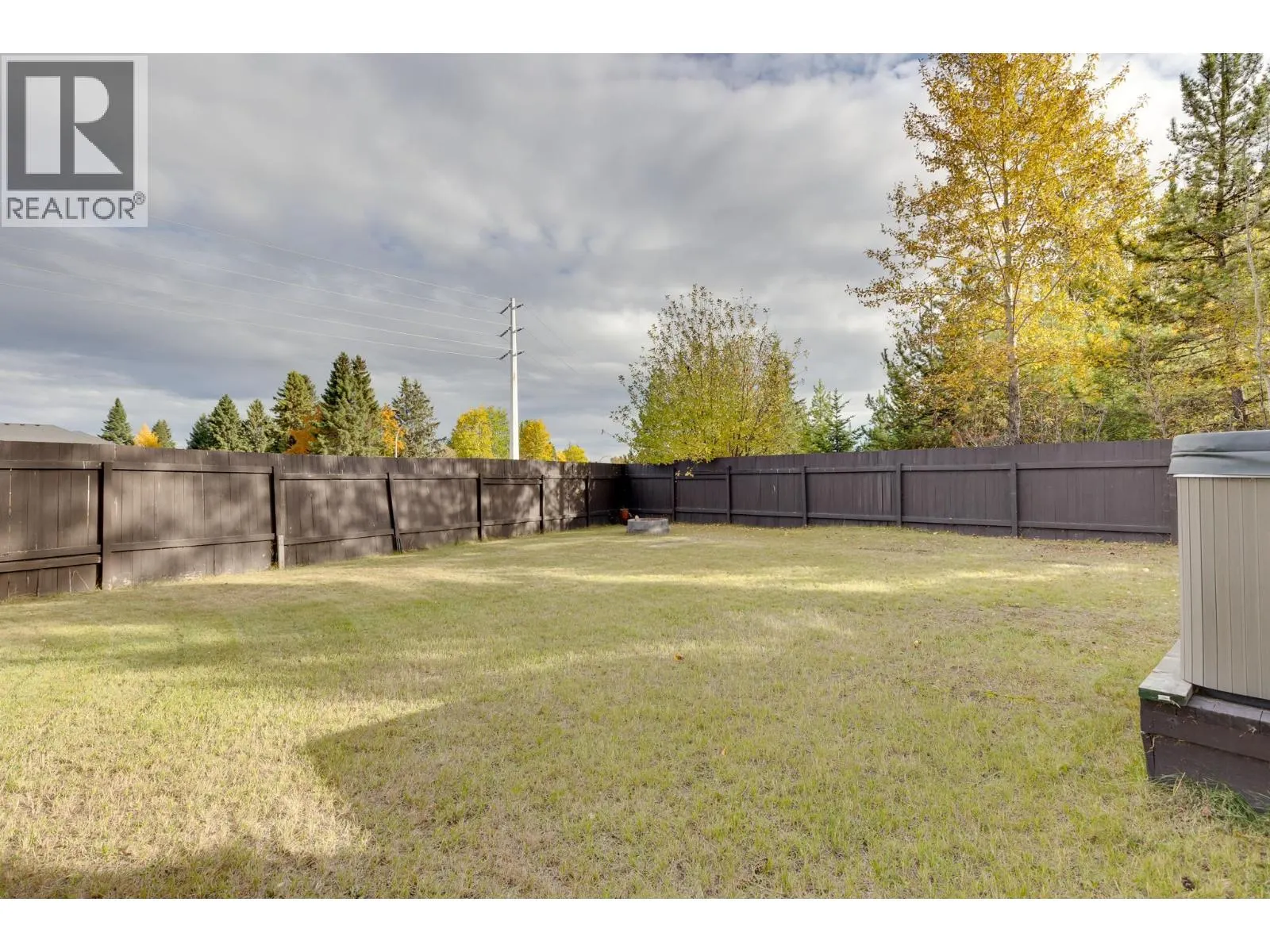 2901 CHRISTOPHER CRESCENT