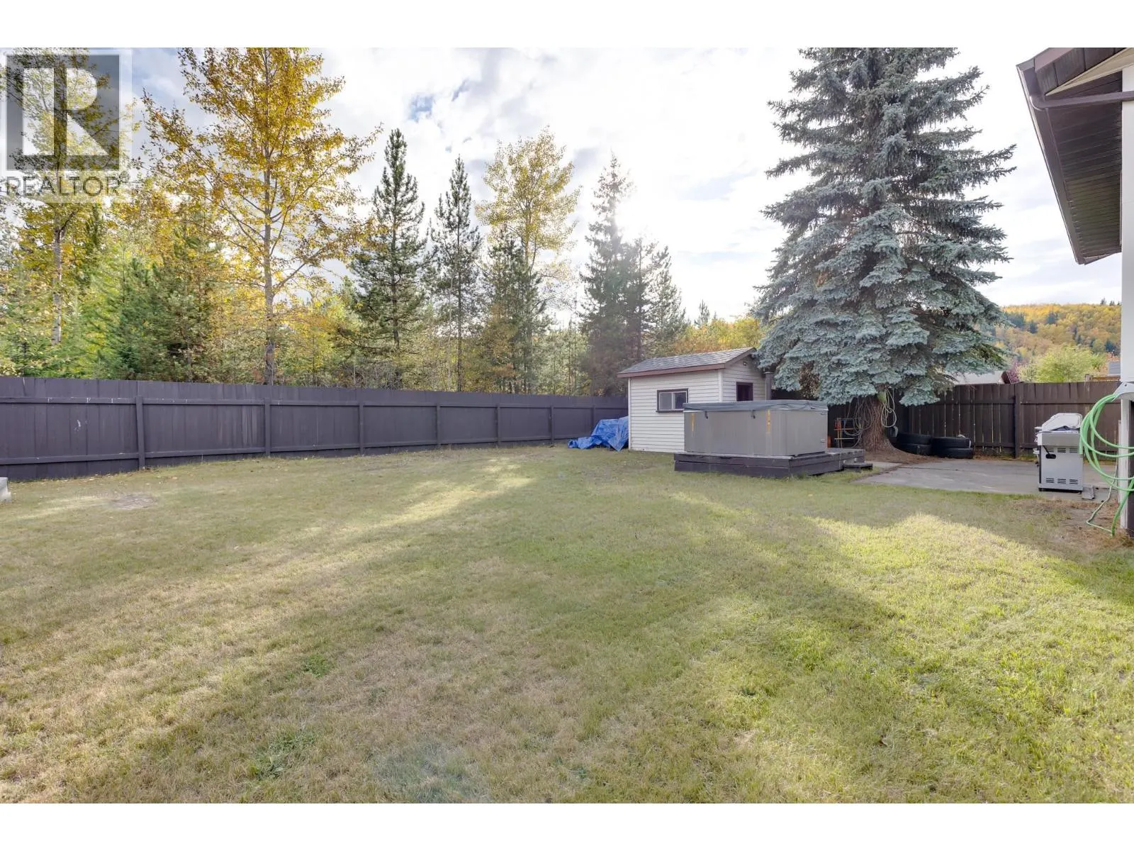 2901 CHRISTOPHER CRESCENT