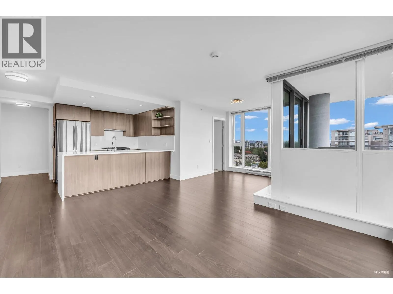 1802 8288 GRANVILLE AVENUE