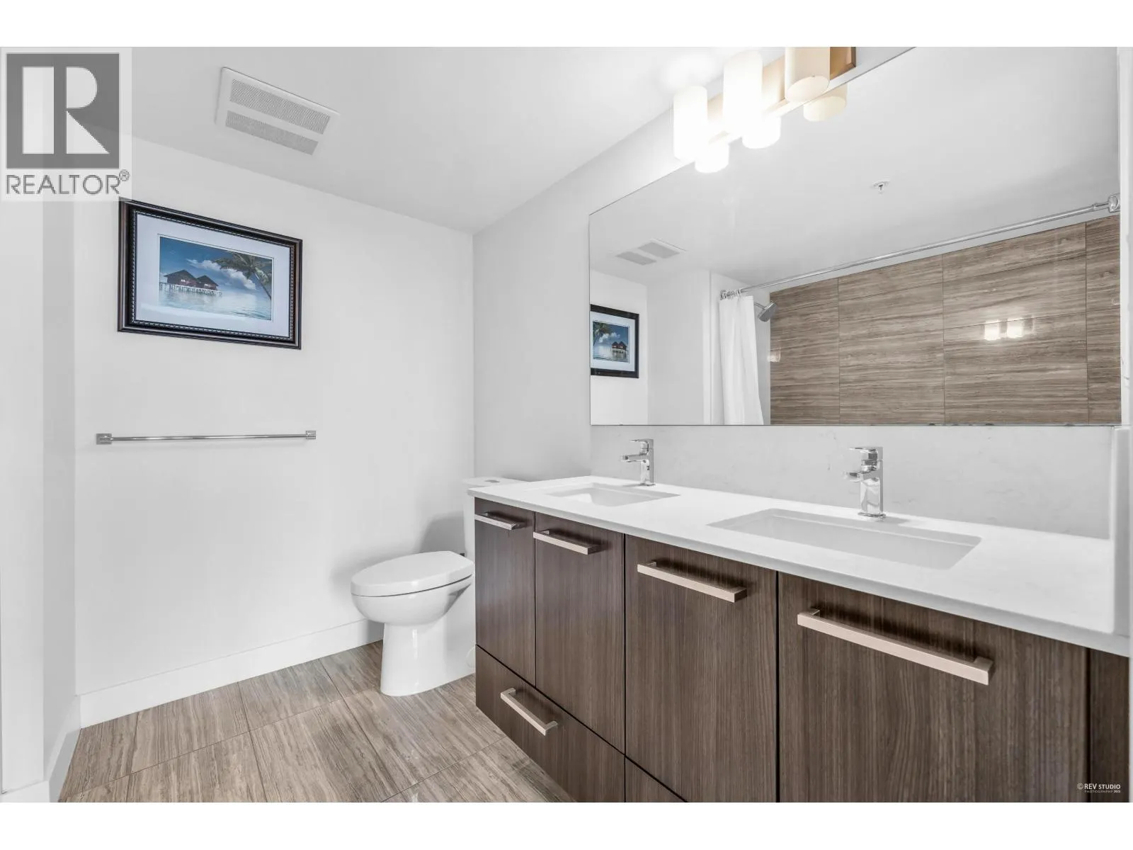 1802 8288 GRANVILLE AVENUE