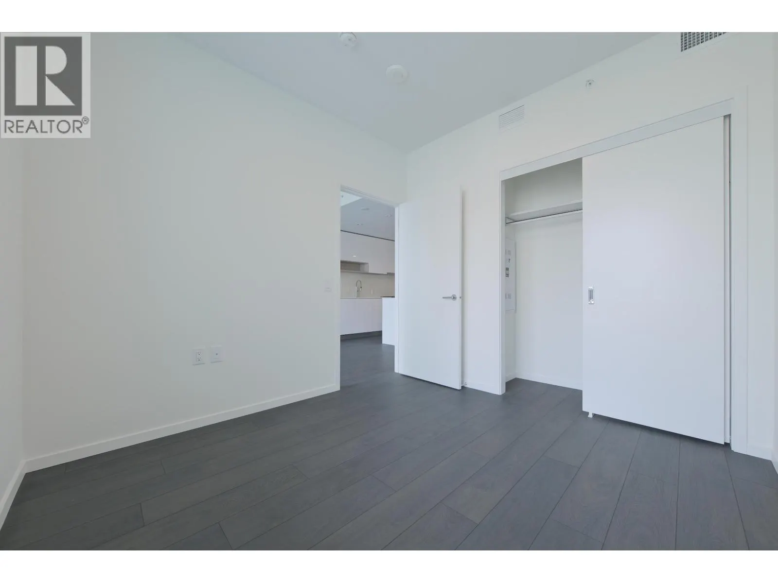 762 6600 MINORU BOULEVARD