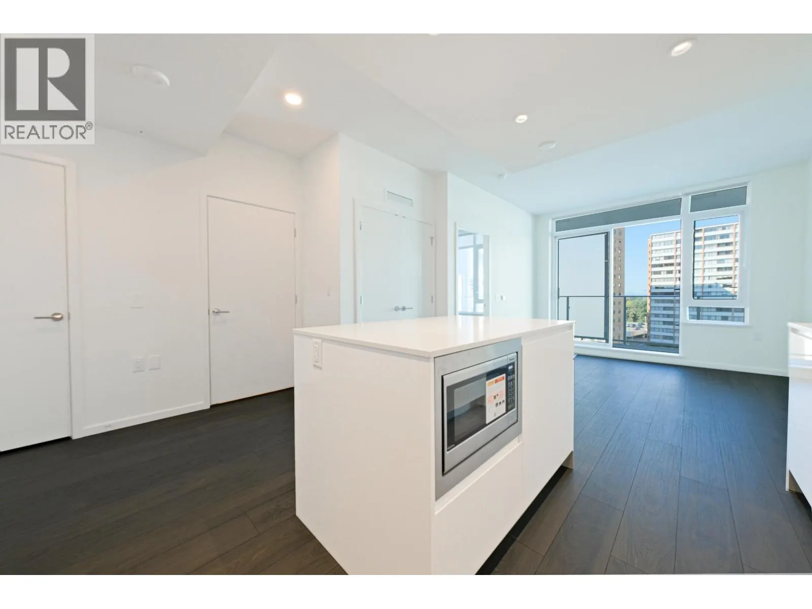 762 6600 MINORU BOULEVARD