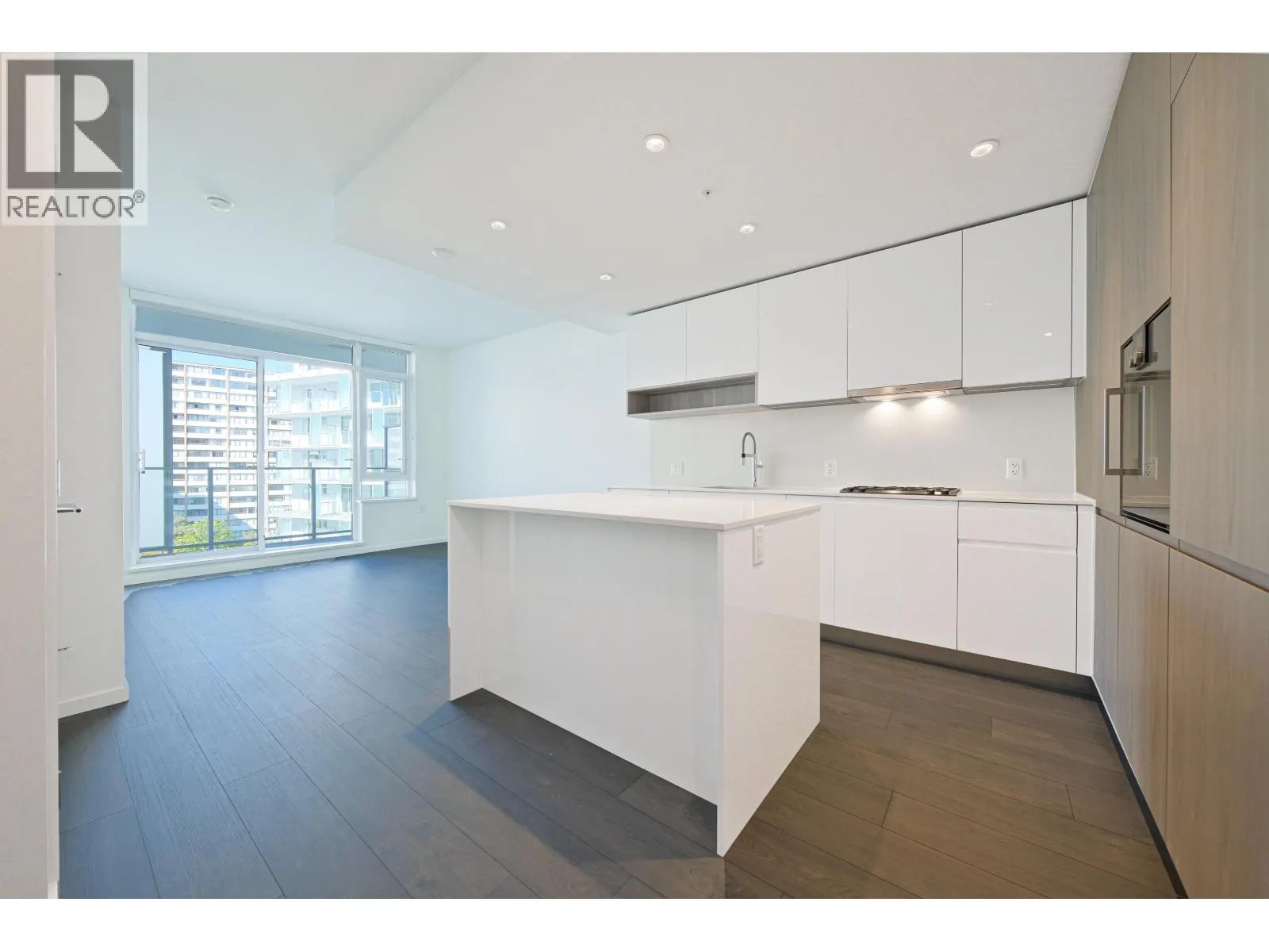 762 6600 MINORU BOULEVARD