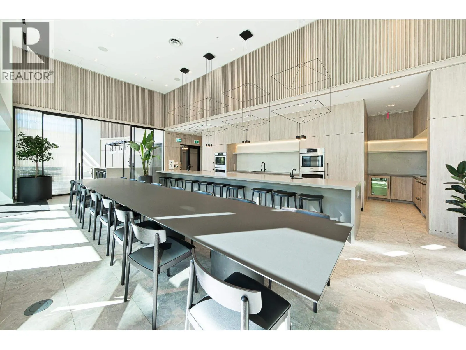 752 6500 MINORU BOULEVARD