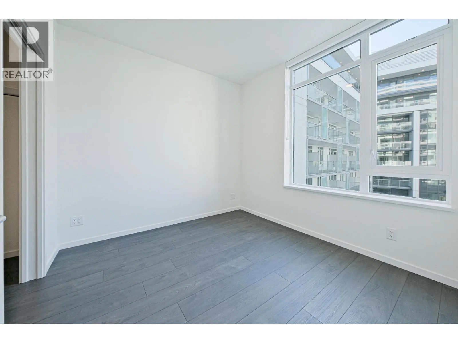 752 6500 MINORU BOULEVARD