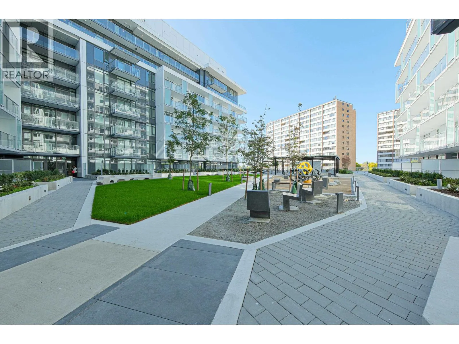 752 6500 MINORU BOULEVARD