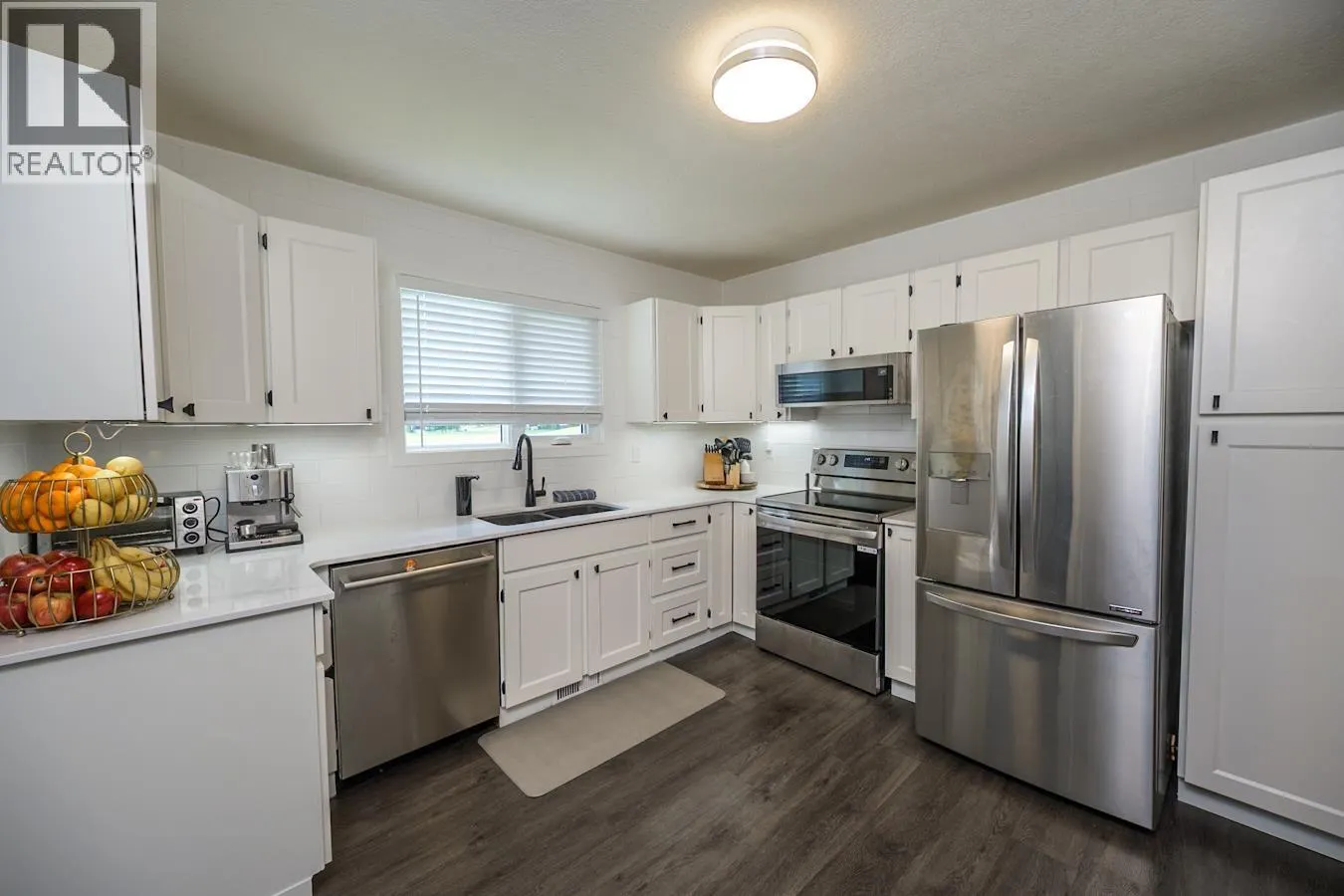459 CLAXTON CRESCENT