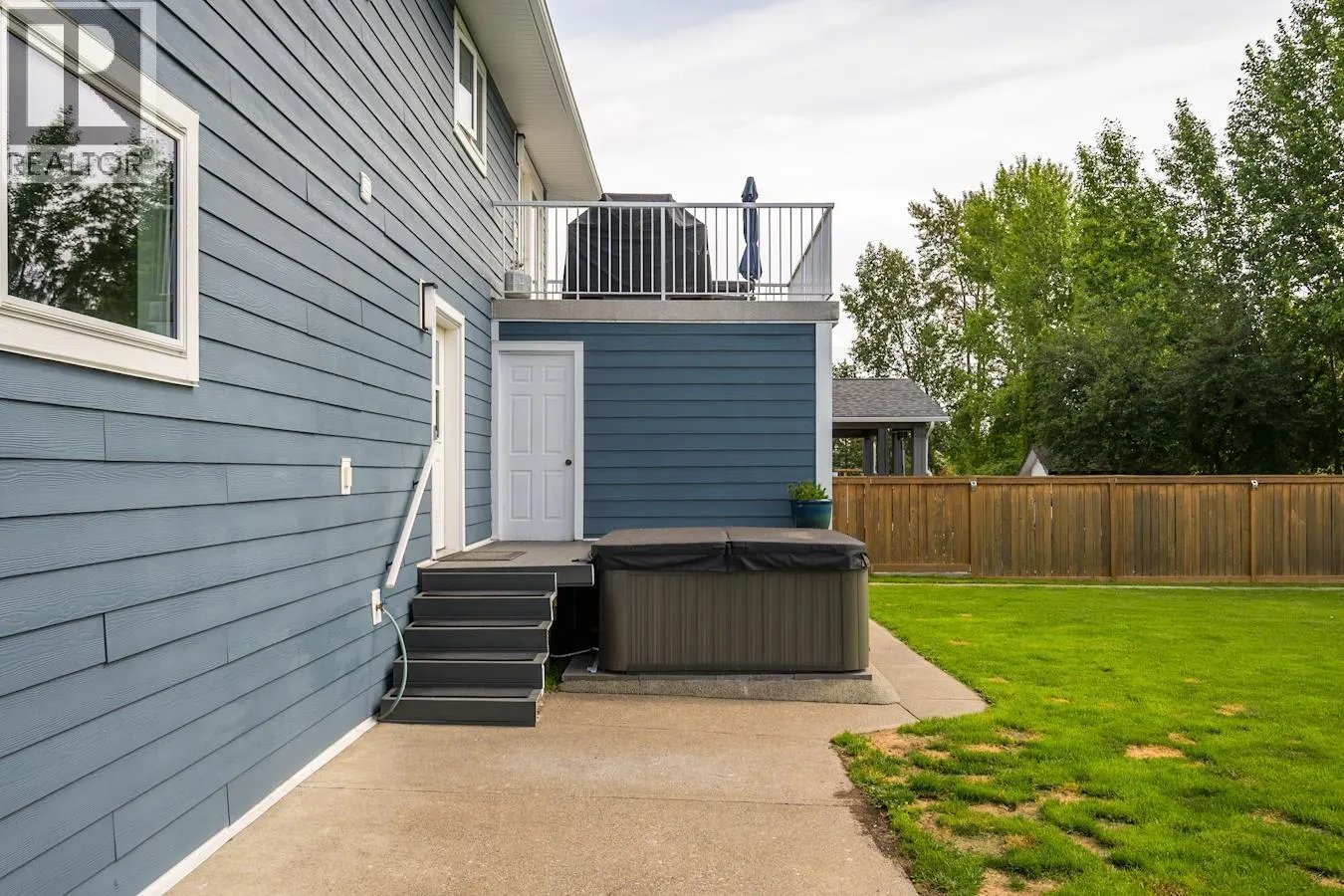 459 CLAXTON CRESCENT