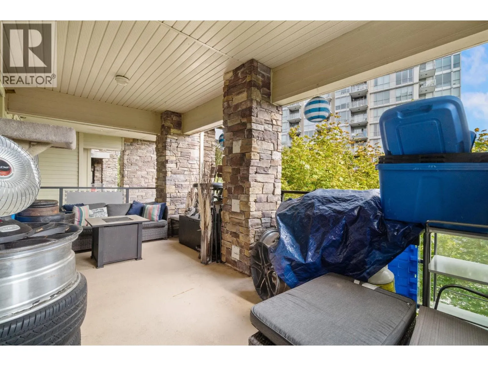 201 290 FRANCIS WAY