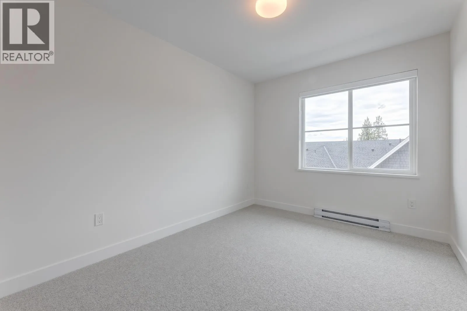 120 3421 QUEENSTON AVENUE