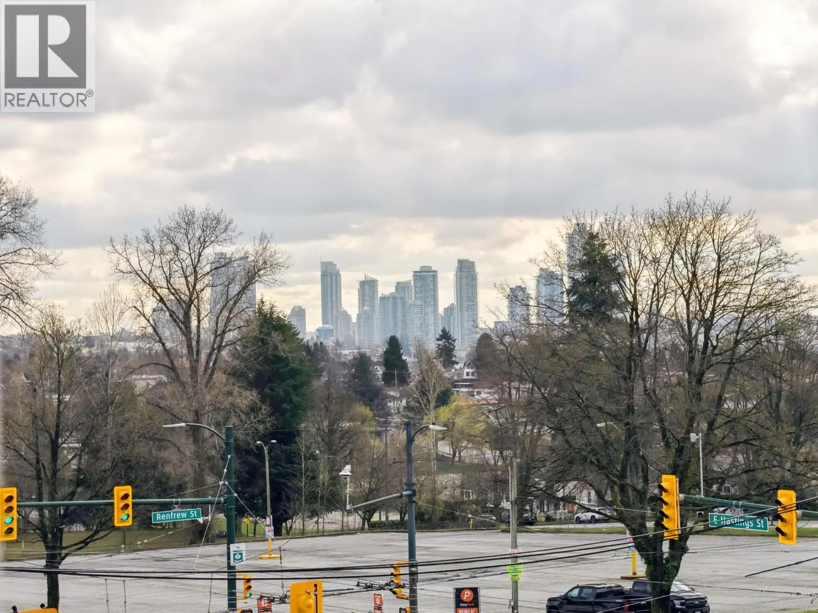 416 2891 E HASTINGS STREET