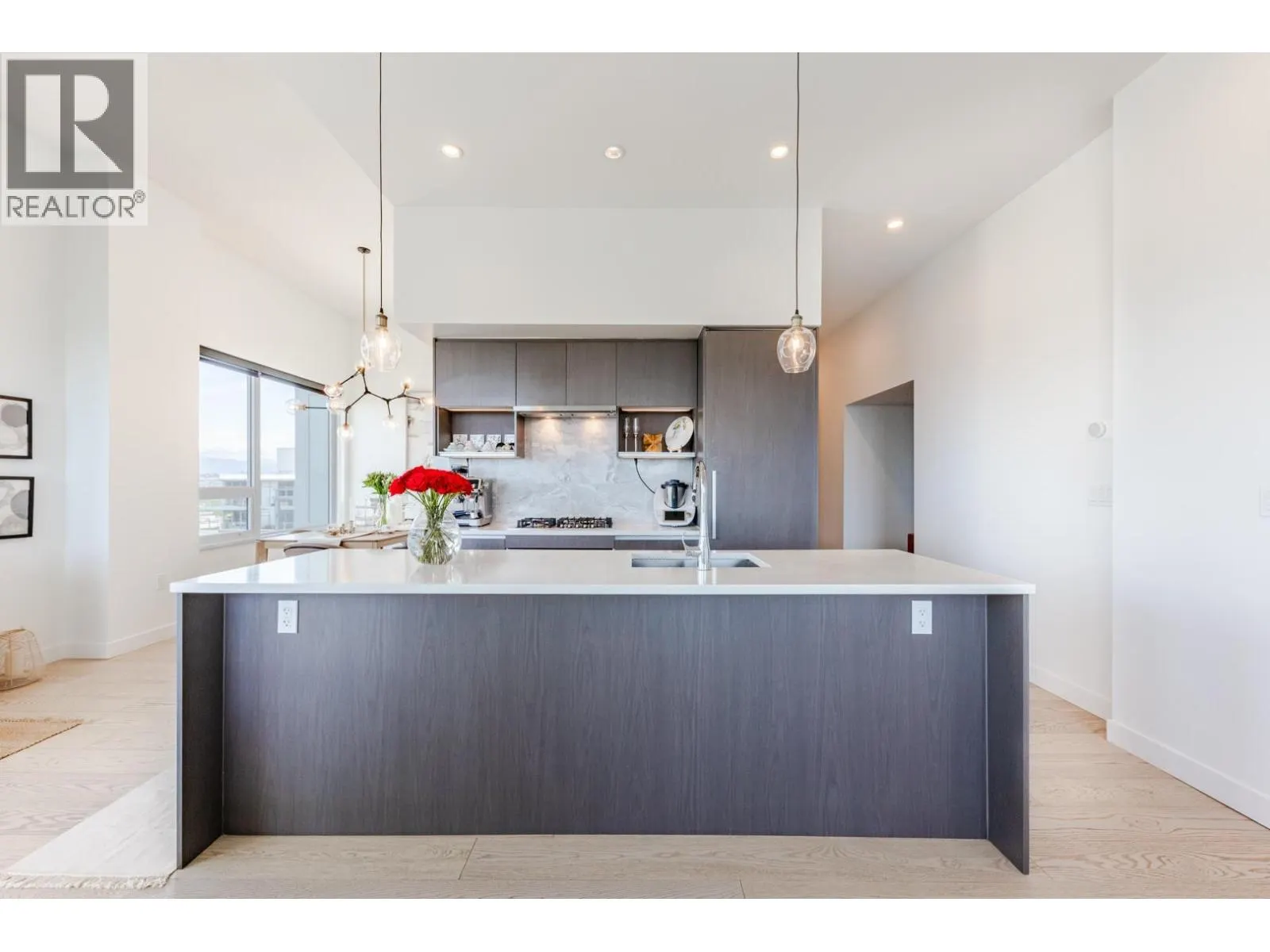 1901 3233 KETCHESON ROAD