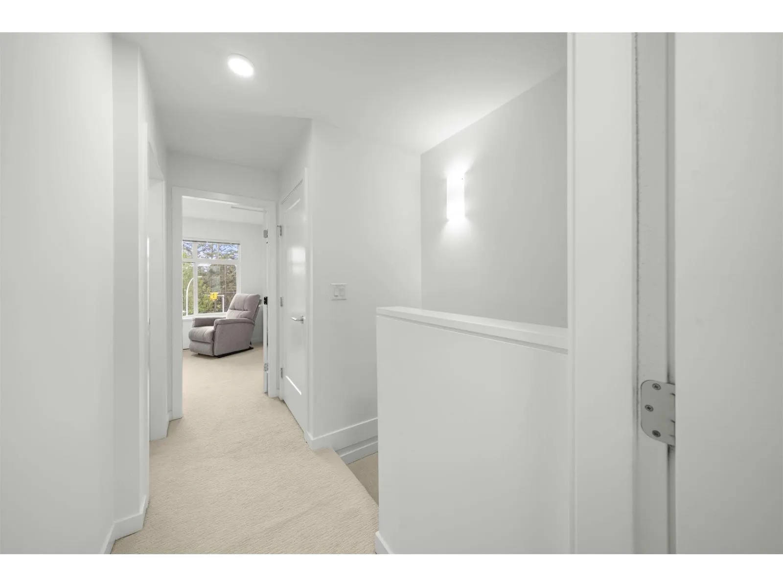 150 15235 SITKA DRIVE
