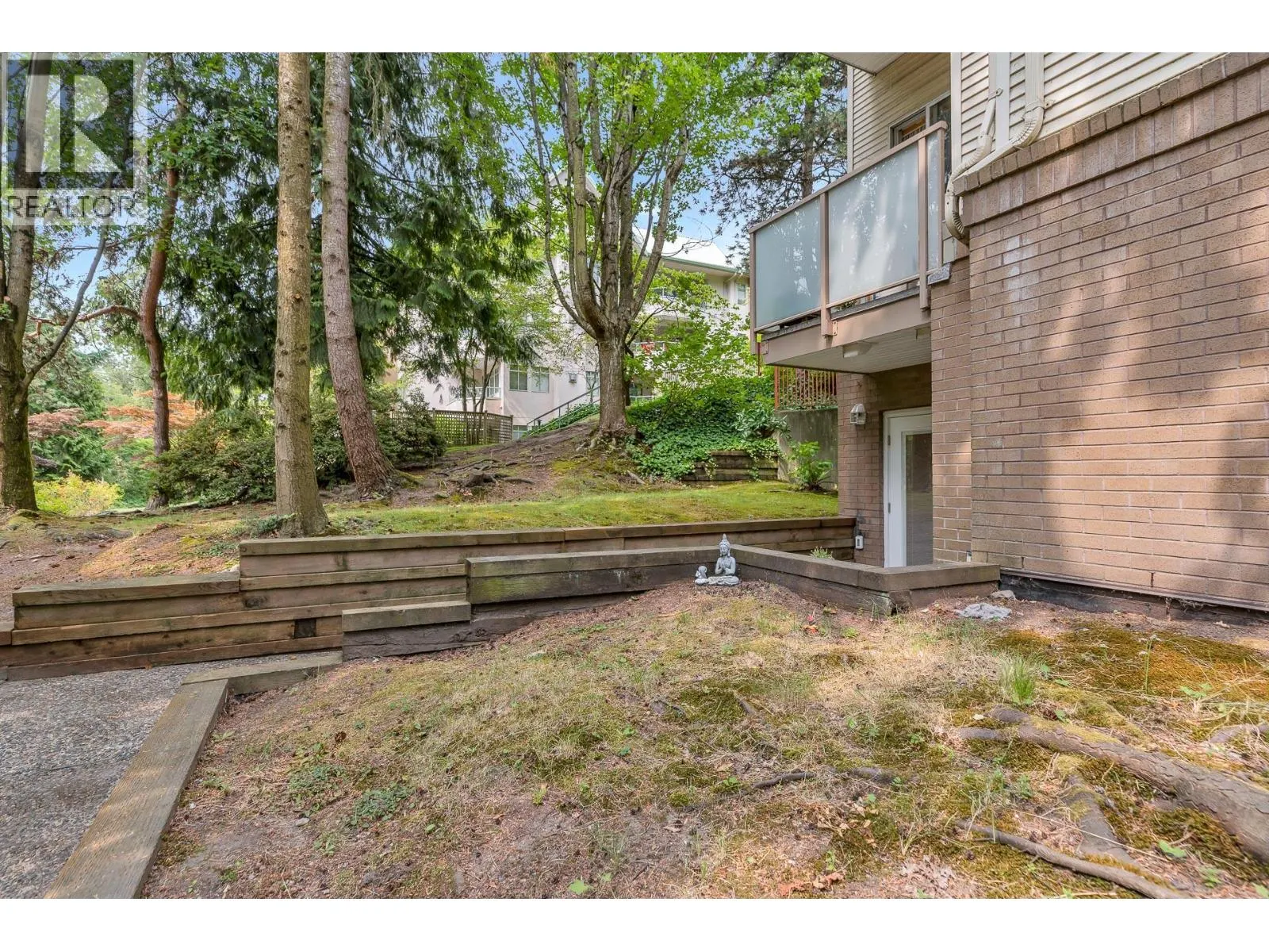 105 6742 STATION HILL COURT