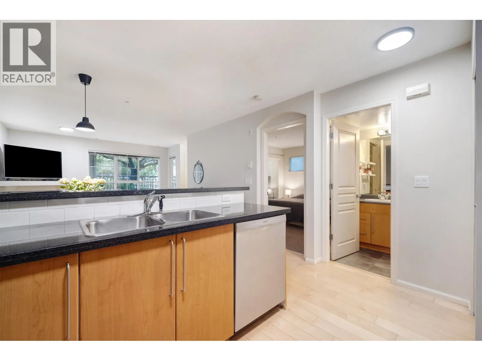 1131 ROSS ROAD
