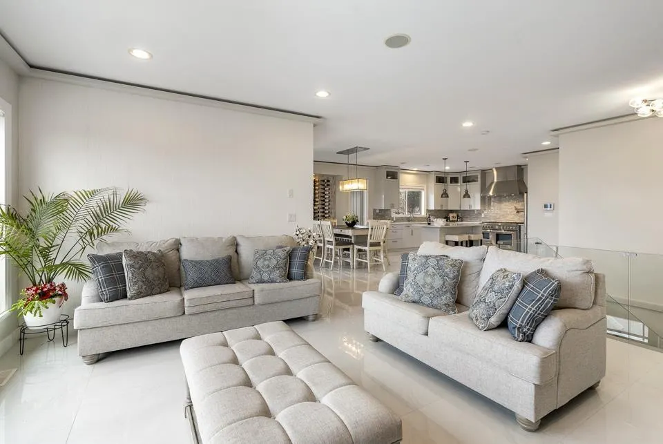 125 51075 FALLS COURT|Eastern Hillsides