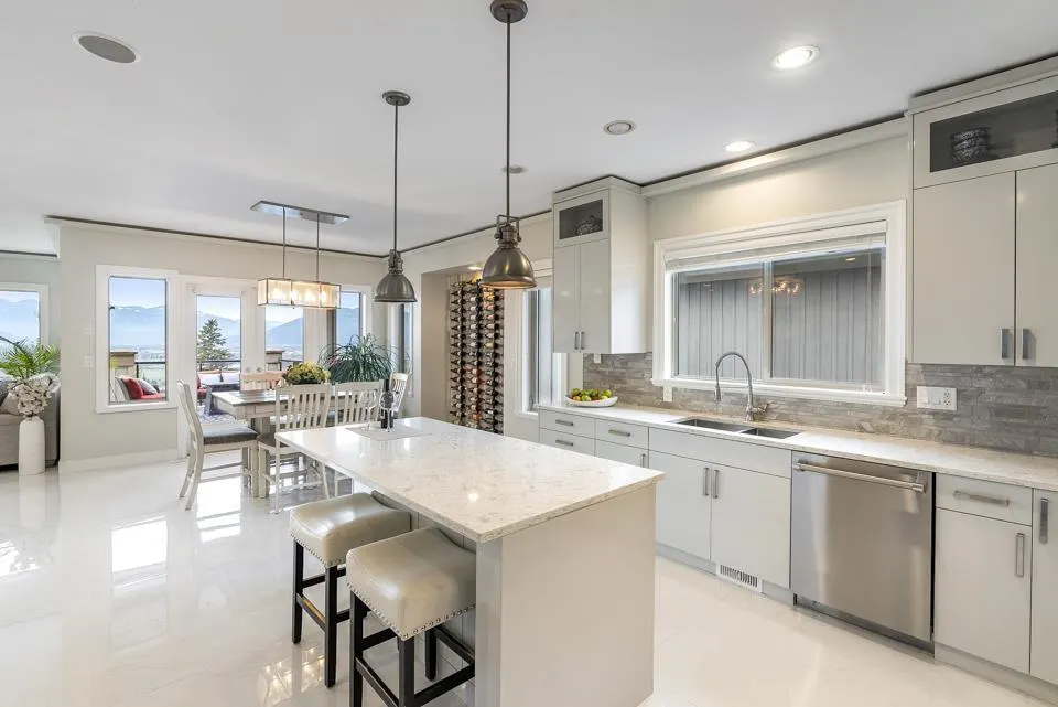 125 51075 FALLS COURT|Eastern Hillsides