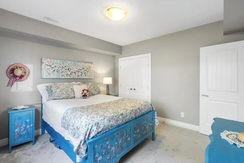 125 51075 FALLS COURT|Eastern Hillsides